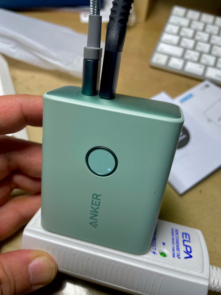 Power Bank USB-C PD passthrough